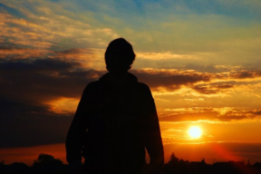 «Мама, здесь хорошо кормят». Врал и не краснел. Но так было нужно»